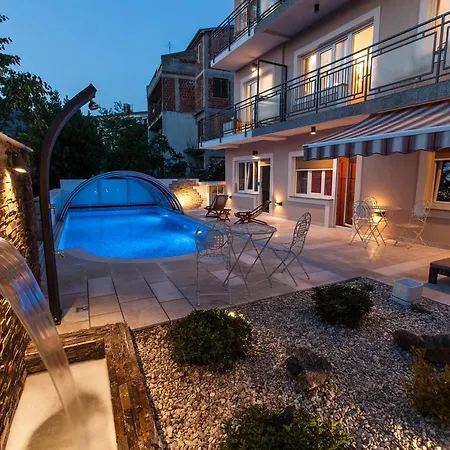 Anikol Apartments Selce Exterior photo
