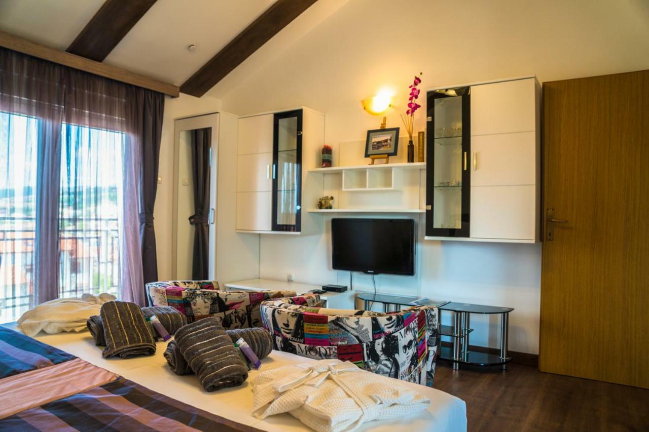 Anikol Apartment *
